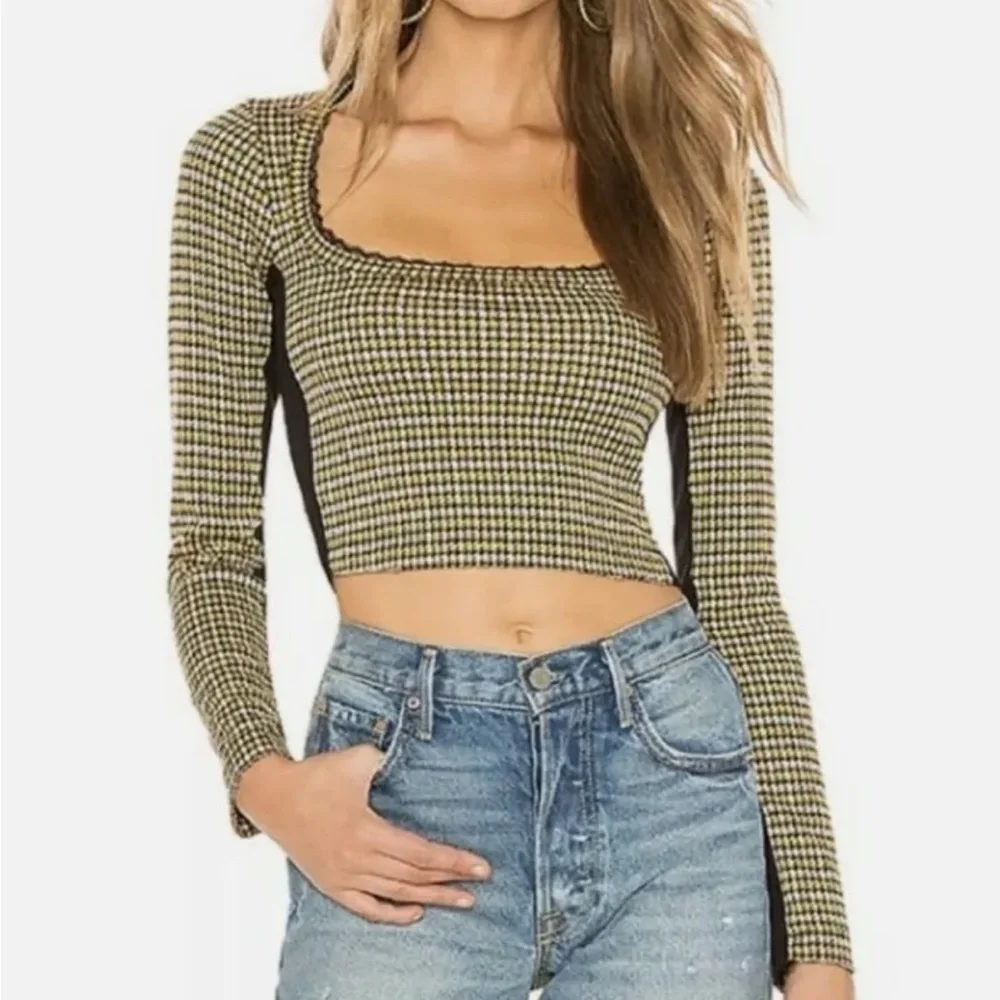 Free People Boston Herringbone Gold Scoop Neck Cropped Long Sleeve Tee‎ S